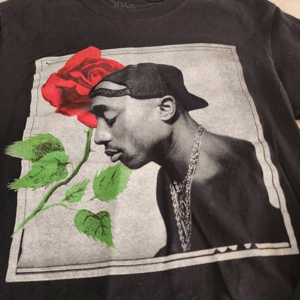 2Pac Tupac Graphic Long Sleeve Tshirt Size Small - Picture 2 of 6